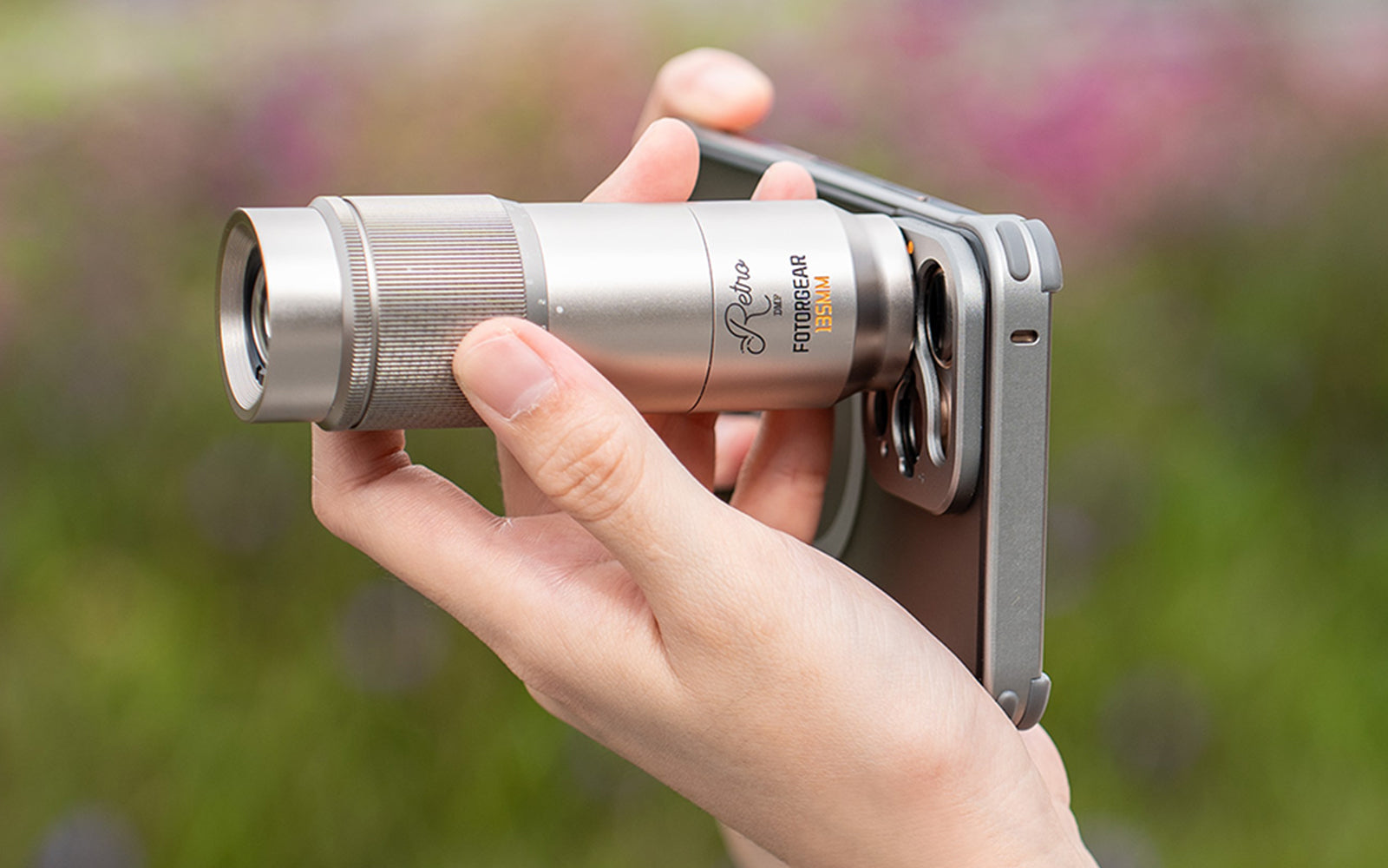 How to Use the FotorGear 135mm Portrait Lens?