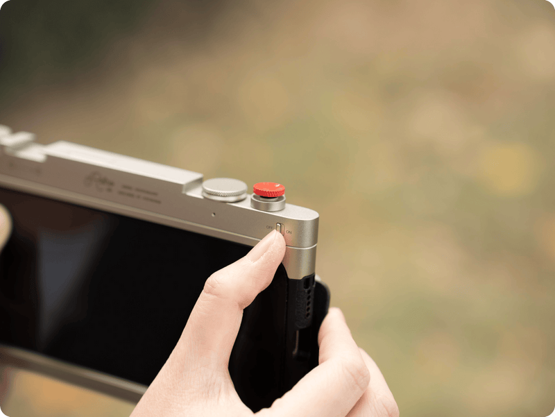 Click like a Camera with 4 physical controls